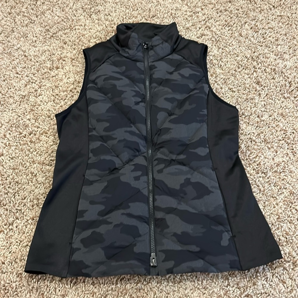 Athleta inlet reflective vest